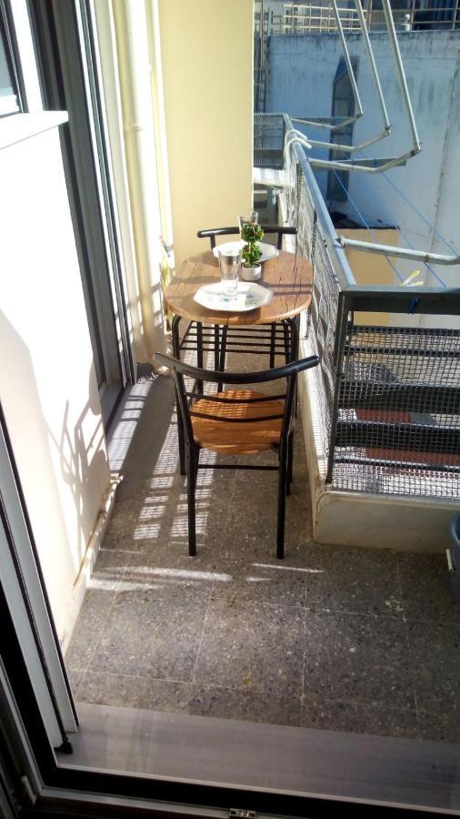 Cosy Apartment In The Heart Of The City Kalamata Exterior photo