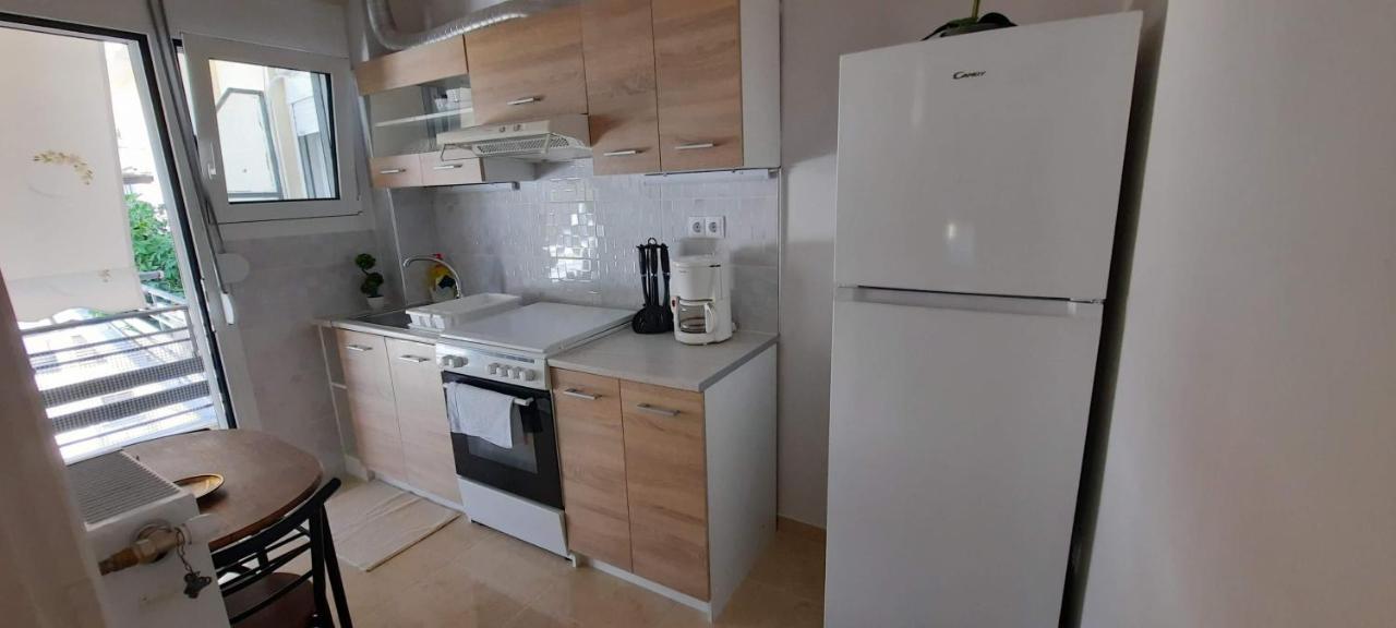 Cosy Apartment In The Heart Of The City Kalamata Exterior photo